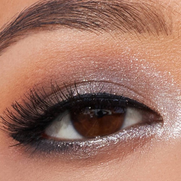 Urban Decay | Wild West Eyeshadow Palette NEW - Picture 4 of 11